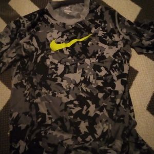 Nike t-shirt